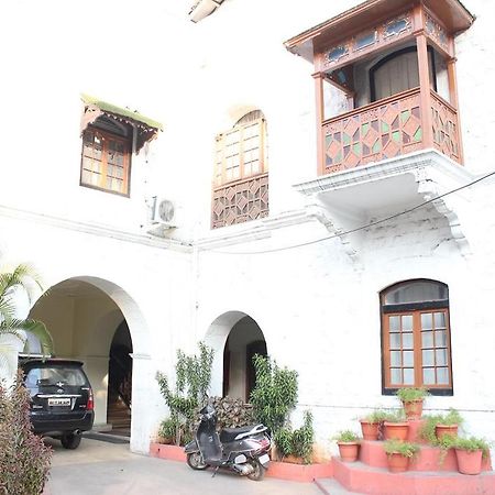 Hotel Ritz Pune Exterior foto