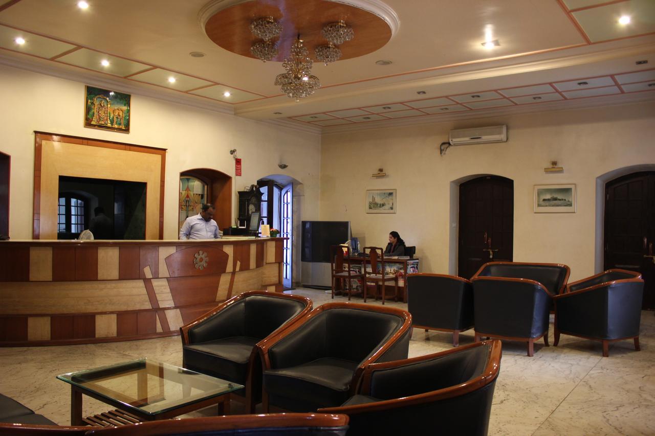 Hotel Ritz Pune Exterior foto