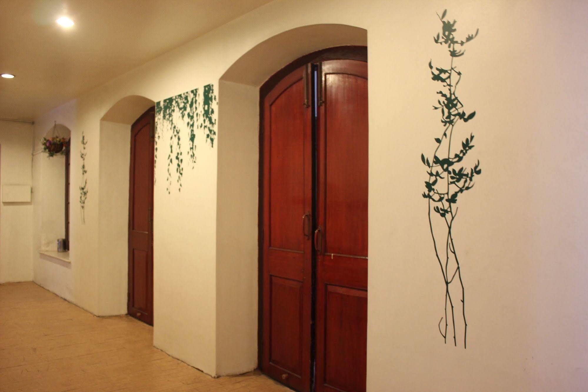 Hotel Ritz Pune Exterior foto